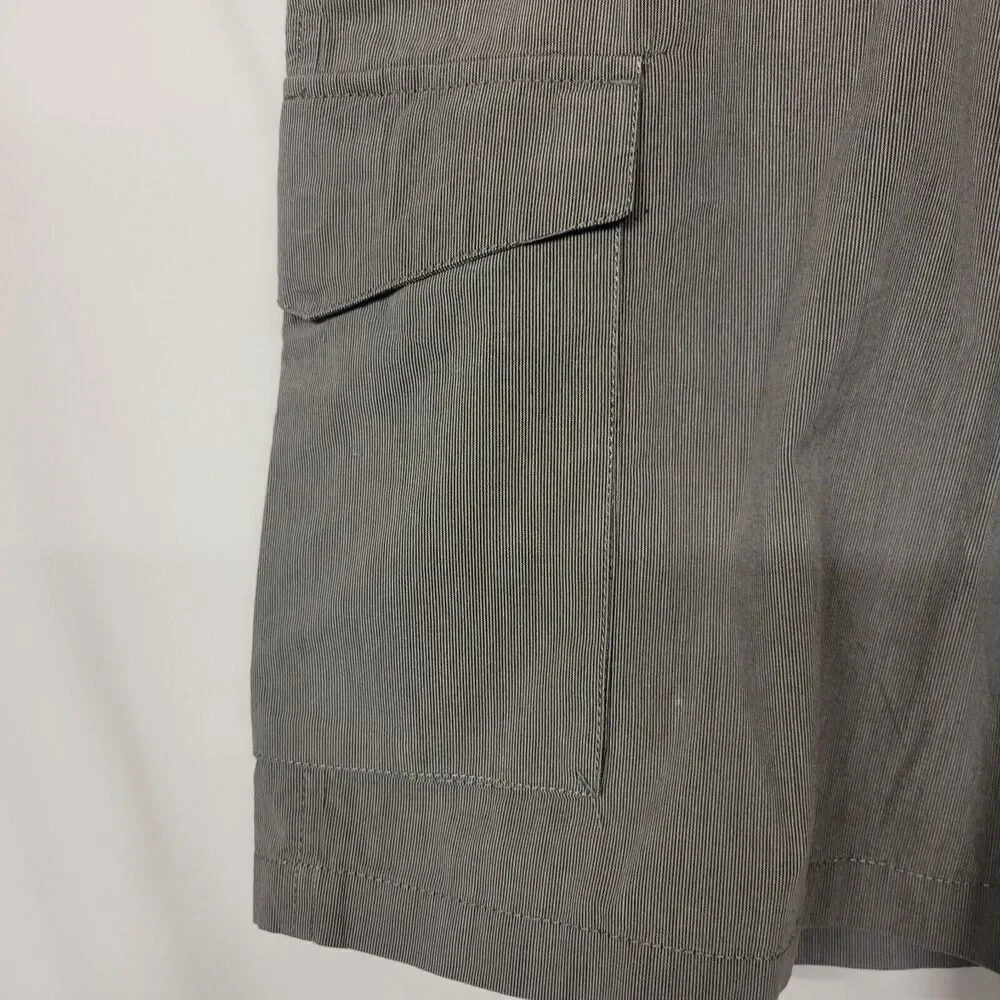 Banana Republic Size‎ 35 Shorts Chino Cargo Style Shorts, Brown & Tan Stripes
